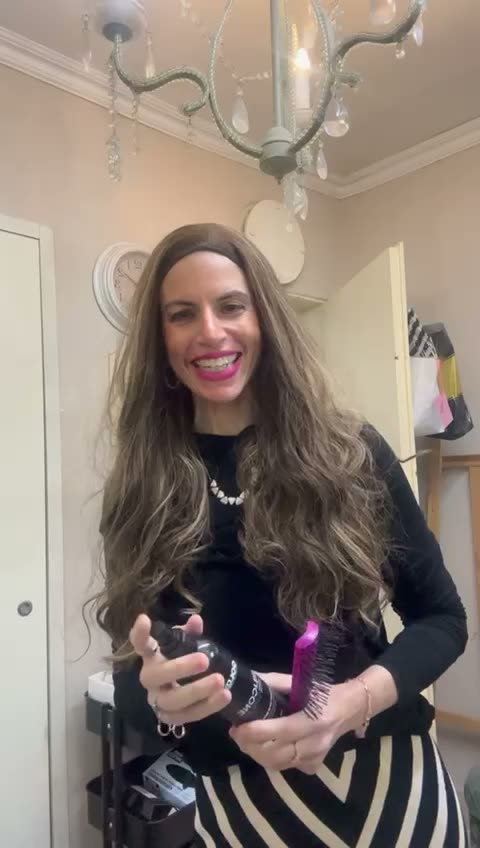Rachel Hyman wig styling video 16 — sheitel work from Ramat Beit Shemesh salon